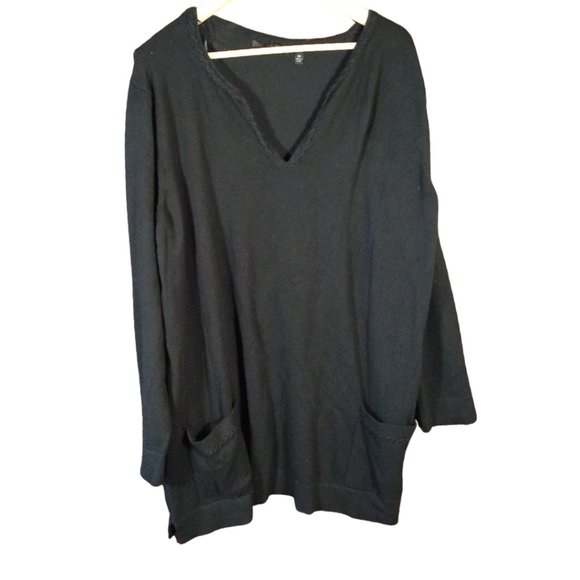 Ladies Black Knit V-Neck Sweater w/ Pockets - Picture 1 of 1